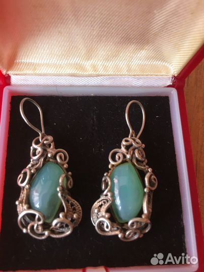 Серьги, броши, кольца, браслеты