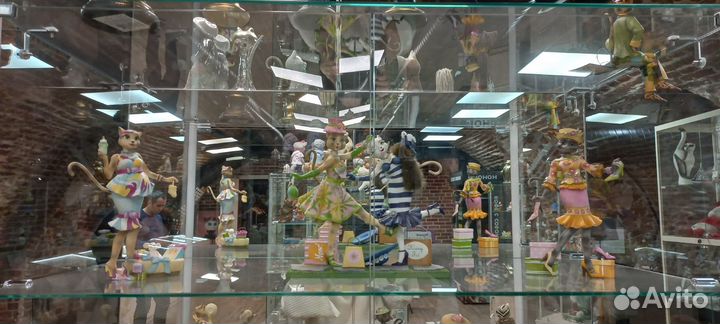 Статуэтка из серии «Domestic Divas». Маргарет Ле В