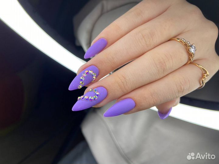 Маникюр, моделирование ногтей, педикюр