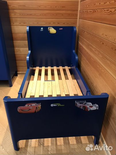 Раздвижная кровать и шкаф IKEA