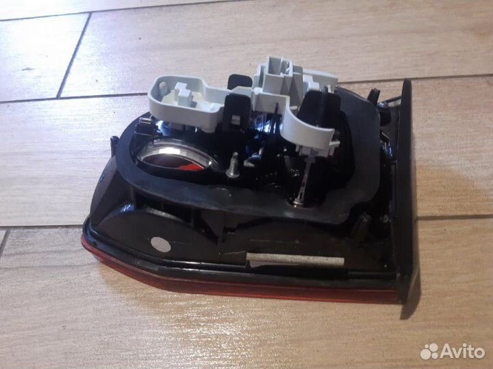 Фонарь задний левый Volkswagen Golf Variant MK7