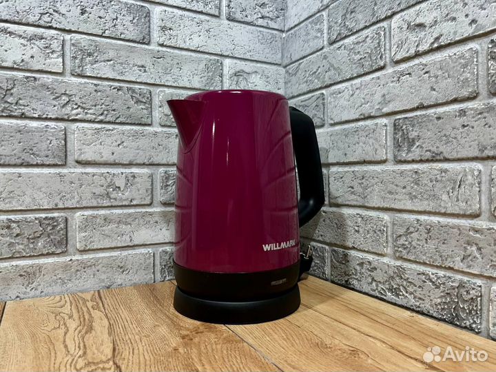 Чайник willmark WEK-1758S