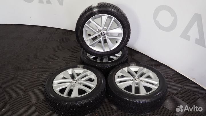 Комплект колёс Skoda R16 оригинал