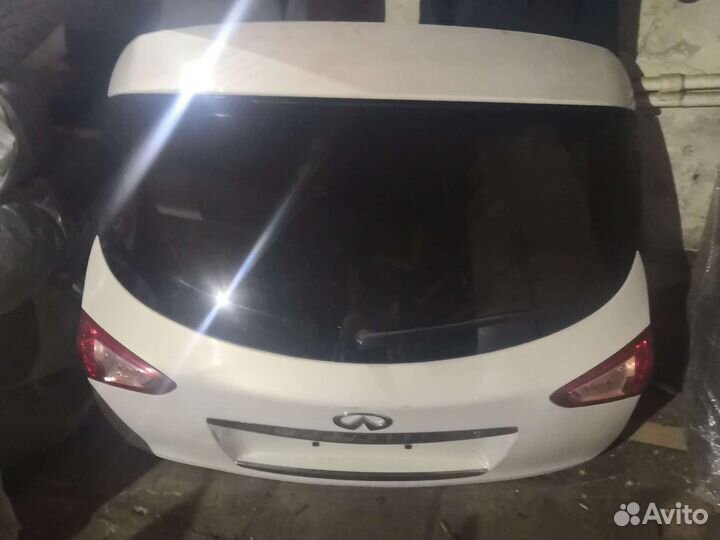 Крышка багажника infiniti qx70