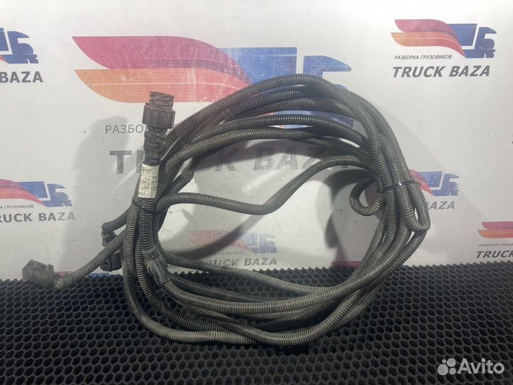 Проводка боковых габаритных огней Volvo FH