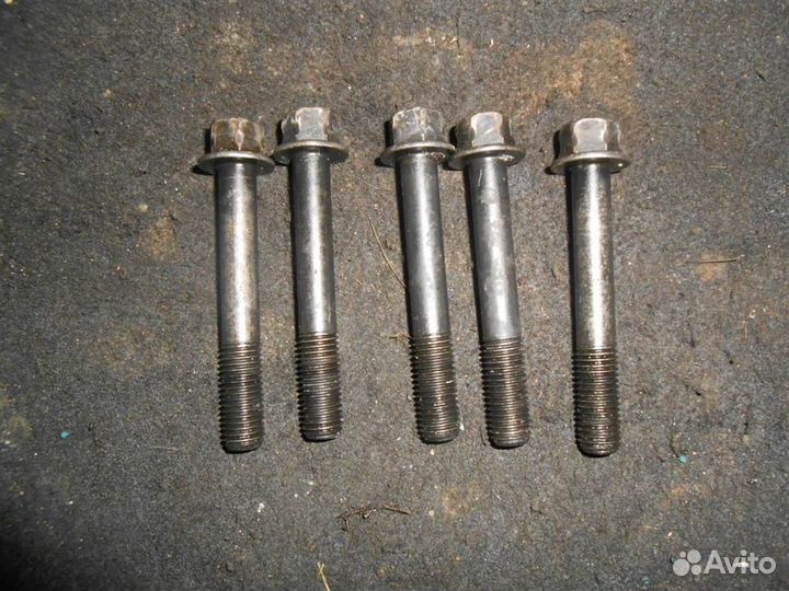 Болт бугеля коленвала Mazda Familia BF(85-87)