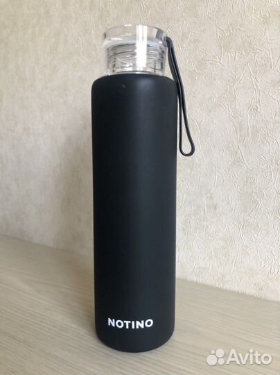 Новая спортивная бутылка для воды чёрная 550 мл