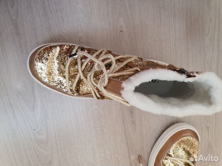 Сапоги Moon Boot зимние 41 eur 26,5 см