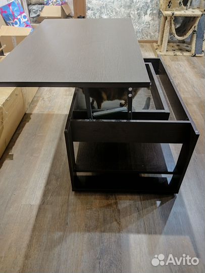 Журнальный стол