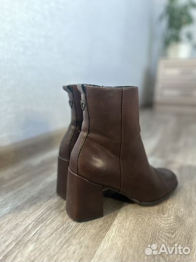 Коричневые ботильоны 38 размер, весна-осень