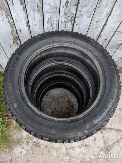 Michelin X-Ice North 4 205/55 R16 94T