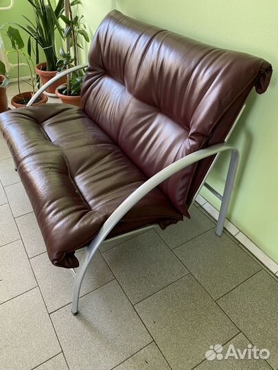 Диванчик офисный бу