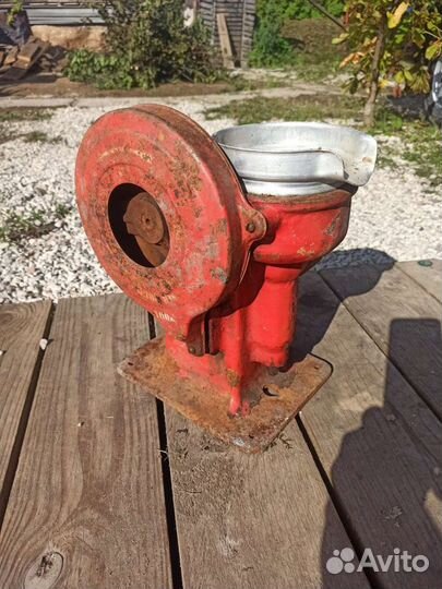 Сепаратор для молока бу