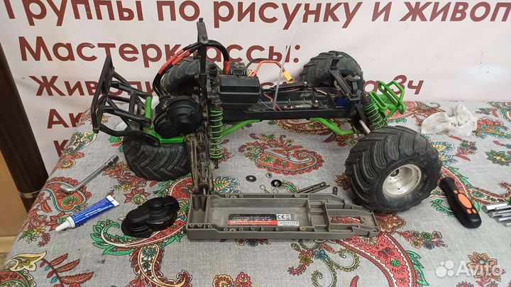 Запчасти на модели Traxxas 2WD