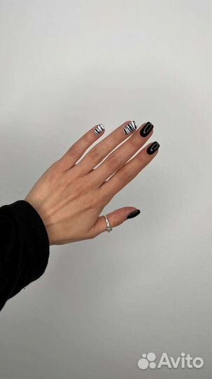 Маникюр/педикюр