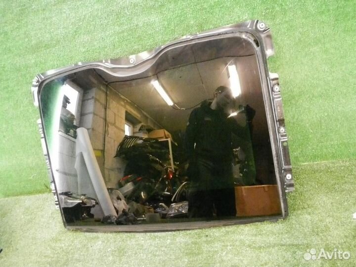 Стекло панорамной крыши BMW 7-Series