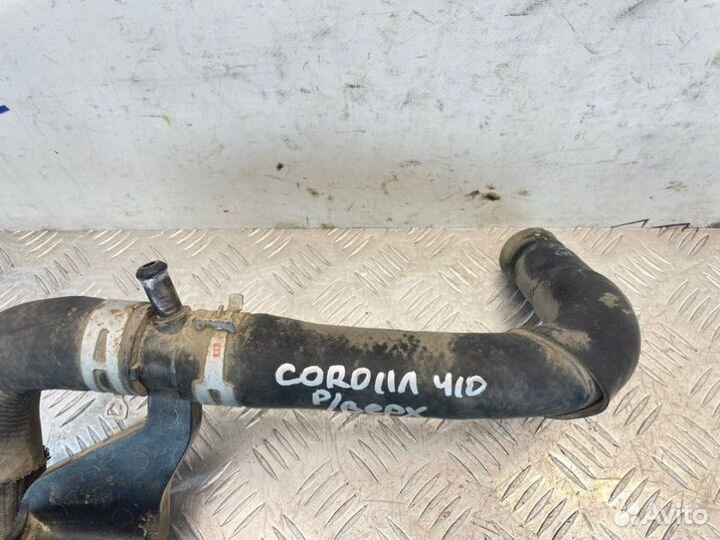 Патрубок радиатора Toyota Corolla ZRE151L 1zrfe