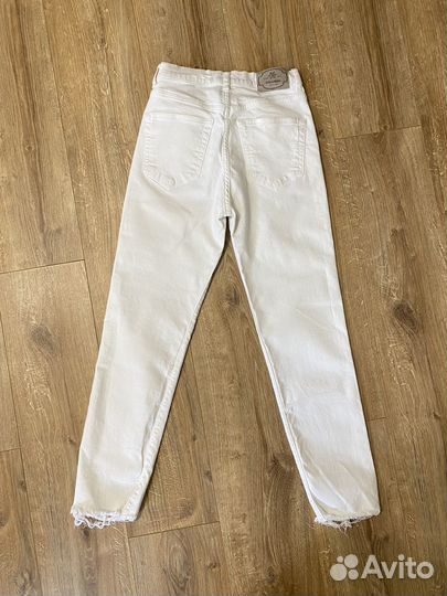 Джинсы pull and bear