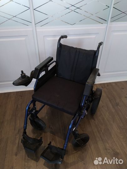 Коляска инвалидная с электроприводом