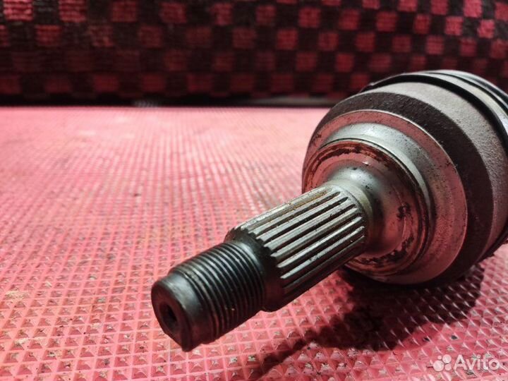 Привод прав. перед. honda insight