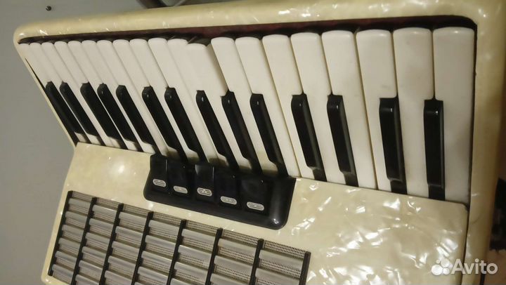 Аккордеон weltmeister stella 3/4