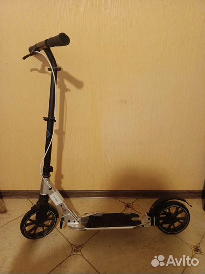 Продаю самокат