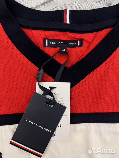 Tommy hilfiger костюм