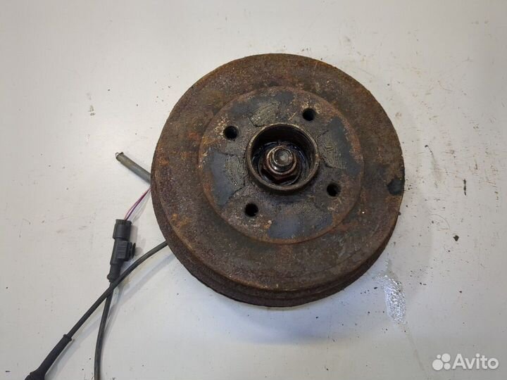 Ступица (кулак, цапфа) Nissan Note E11, 2007