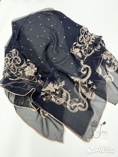 Шарфы платки палантины