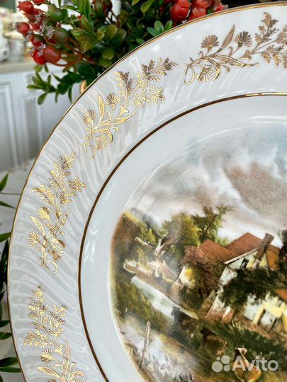 Декоративная тарелка от Barrats of Staffordshire