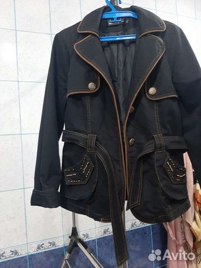 Джинсовая куртка