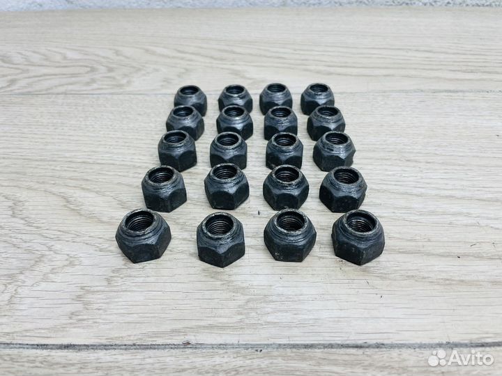 Гайки колесные Nissan Teana 32