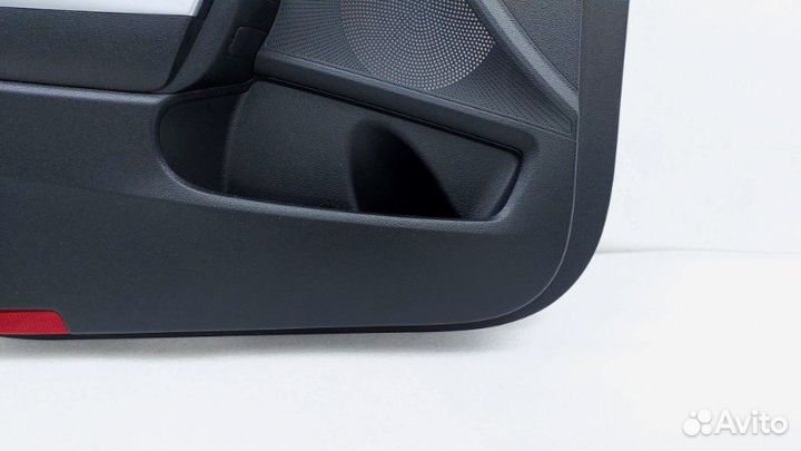 Б/У Обшивка двери Состояние отличное, оригиналnnУ