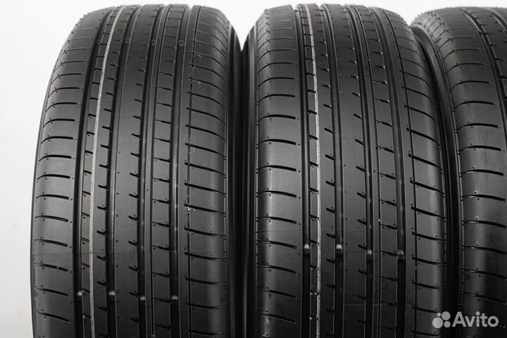 Yokohama BluEarth-XT AE61 225/65 R17 102H