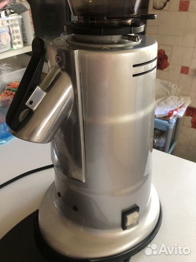 Кофемолка профессиональная жерновая macap MC6