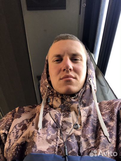 Модель, хостес, администратор