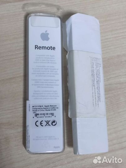 Пульт apple remote A1294 (MC377ZM/A) новый