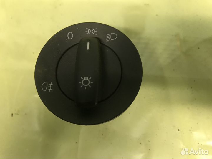 VW Golf 6 переключатель света на Гольф