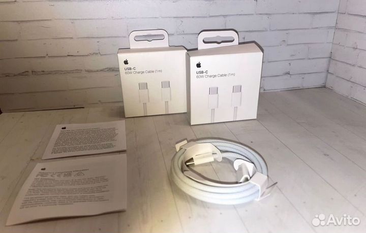 Оригинальный провод на iPhone 15/15 pro