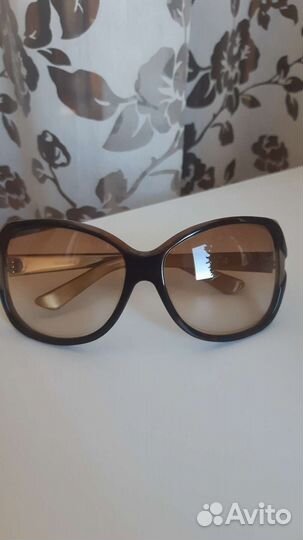 Солнцезащитные очки женские