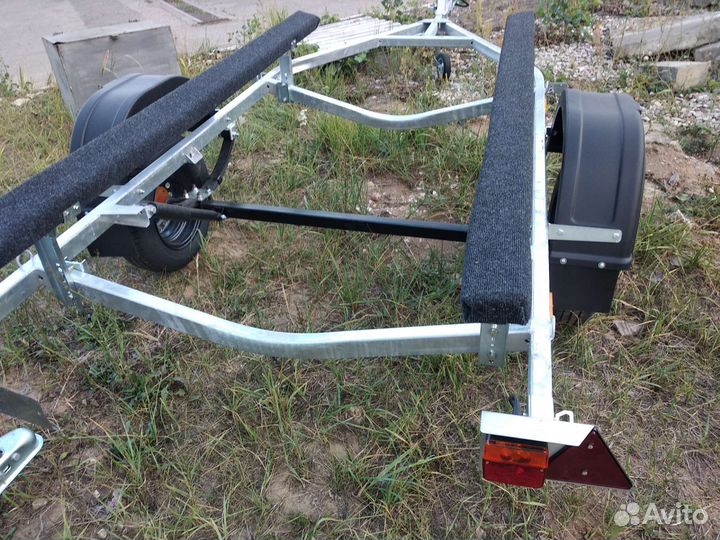 Прицеп для гидроцикла, лодки 4м