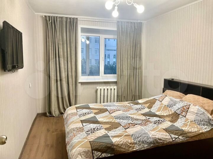 2-к. квартира, 60 м², 3/9 эт.