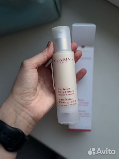 Clarins. Молочко для бюста