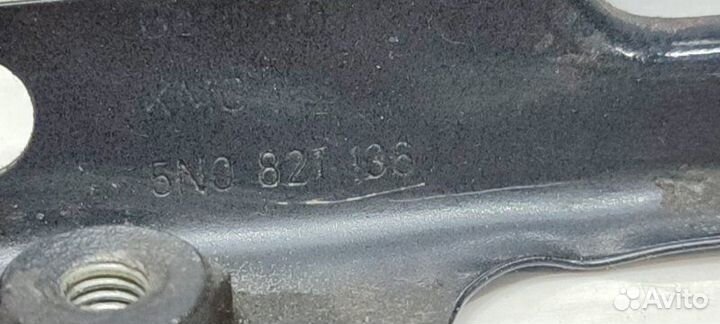 Крепление крыла переднее правое Volkswagen Tiguan