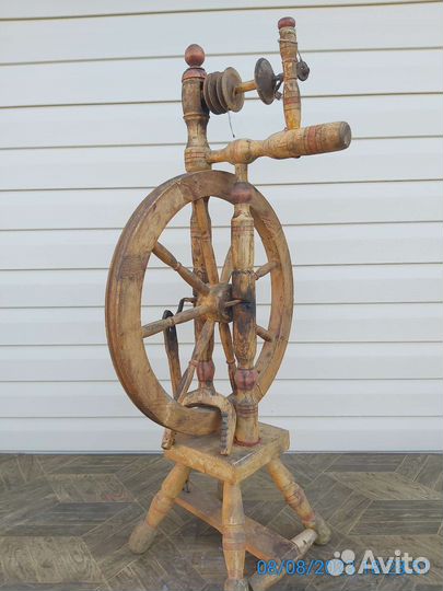 Прялка деревянная старинная