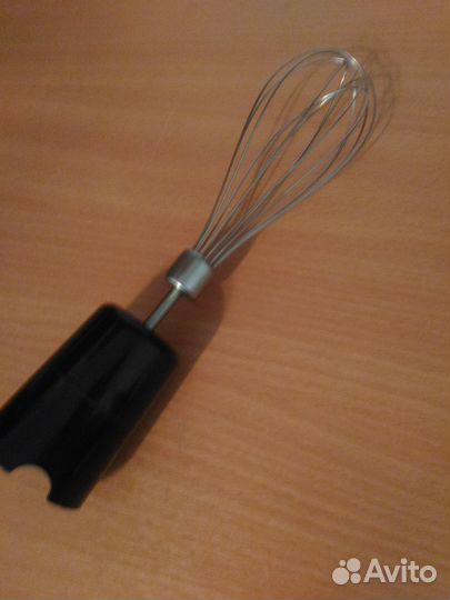 Кулинарный венчик для взбивания