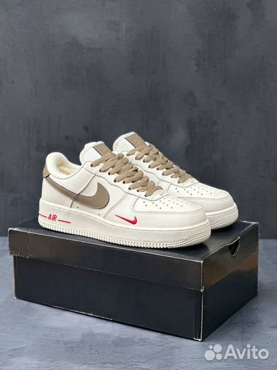 Кроссовки Nike air force 1