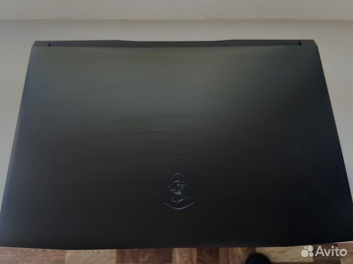 Игровой ноутбук msi katana gf76 11SC-483xru