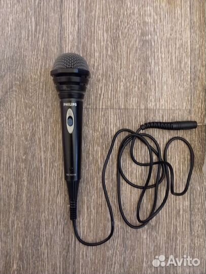 Микрофон Philips для караоке