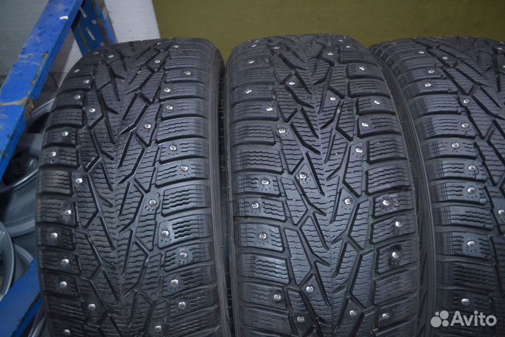 Nordman 7 225/55 R17 101T